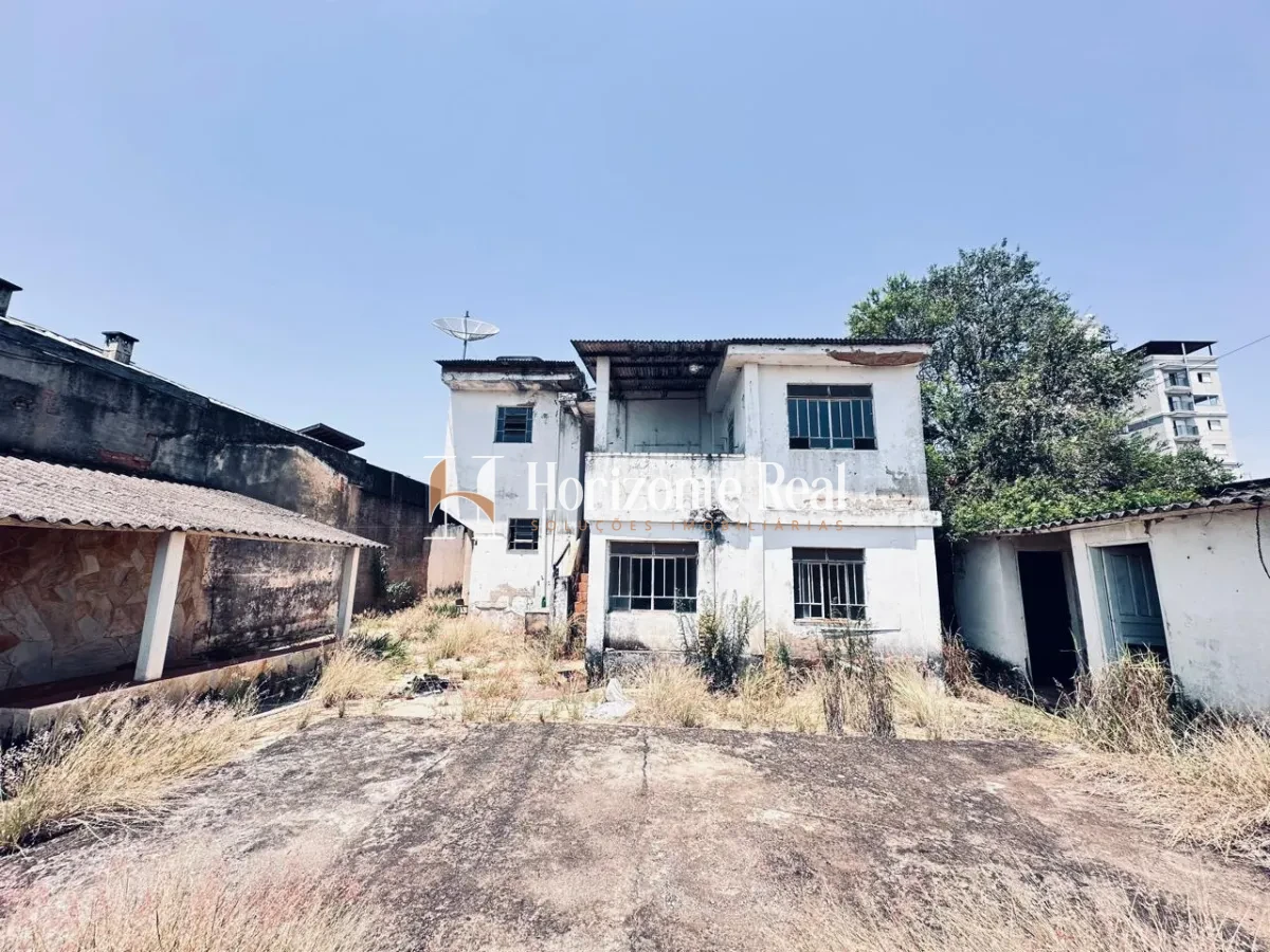 Imagem de IMÓVEL RESIDENCIAL E COMERCIAL Á VENDA NO CENTRO | EXCELENTE OPORTUNIDADE DE INVESTIMENTO