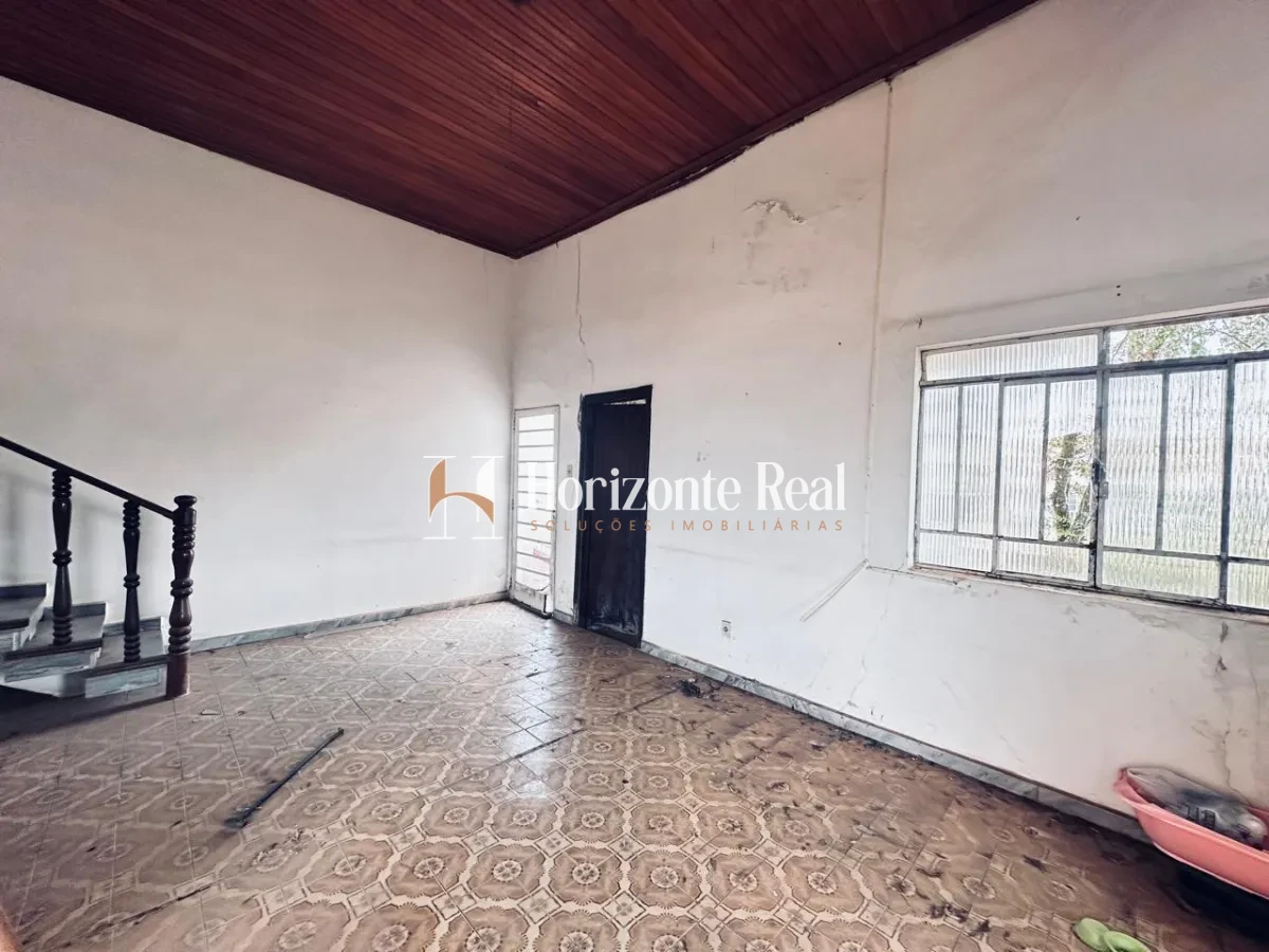 Imagem de IMÓVEL RESIDENCIAL E COMERCIAL Á VENDA NO CENTRO | EXCELENTE OPORTUNIDADE DE INVESTIMENTO