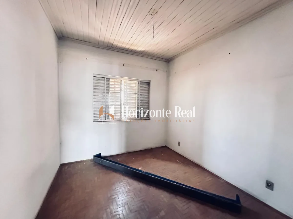 Imagem de IMÓVEL RESIDENCIAL E COMERCIAL Á VENDA NO CENTRO | EXCELENTE OPORTUNIDADE DE INVESTIMENTO