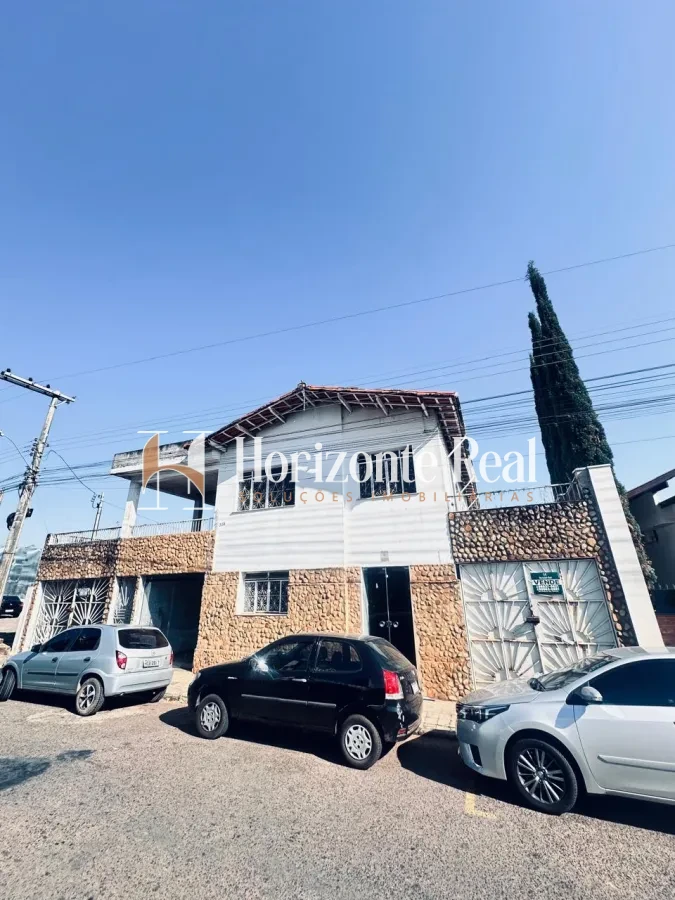 Imagem de IMÓVEL RESIDENCIAL E COMERCIAL Á VENDA NO CENTRO | EXCELENTE OPORTUNIDADE DE INVESTIMENTO