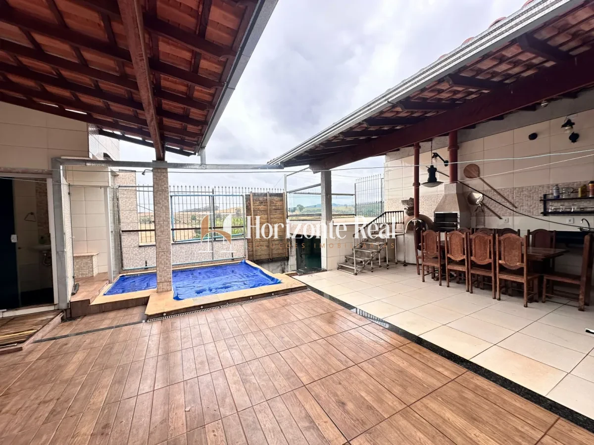 Imagem de VENDE-SE LINDA CASA COM ÁREA DE LAZER COMPLETA – EXCELENTE LOCALIZAÇÃO!