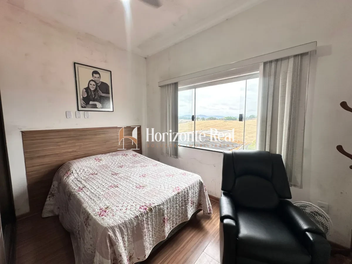 Imagem de VENDE-SE LINDA CASA COM ÁREA DE LAZER COMPLETA – EXCELENTE LOCALIZAÇÃO!