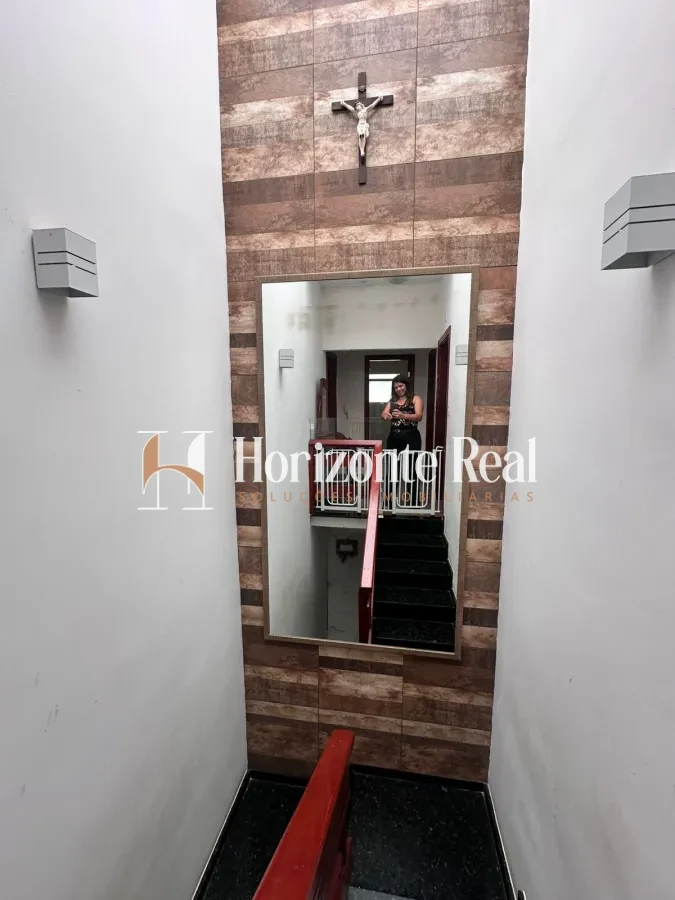 Imagem de VENDE-SE LINDA CASA COM ÁREA DE LAZER COMPLETA – EXCELENTE LOCALIZAÇÃO!