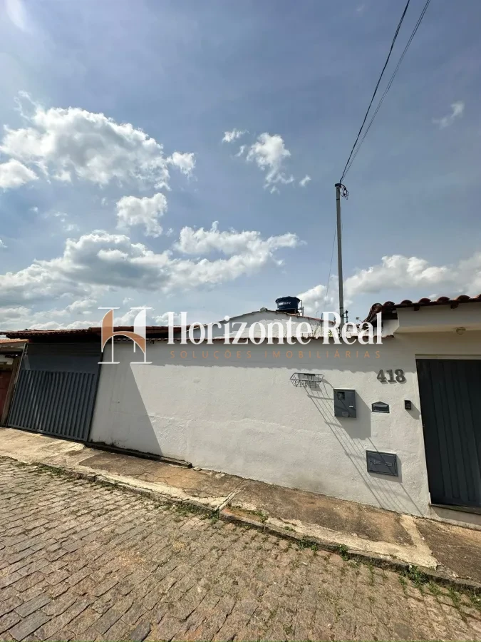Imagem de VENDE-SE EXCELENTE CASA RESIDENCIAL!