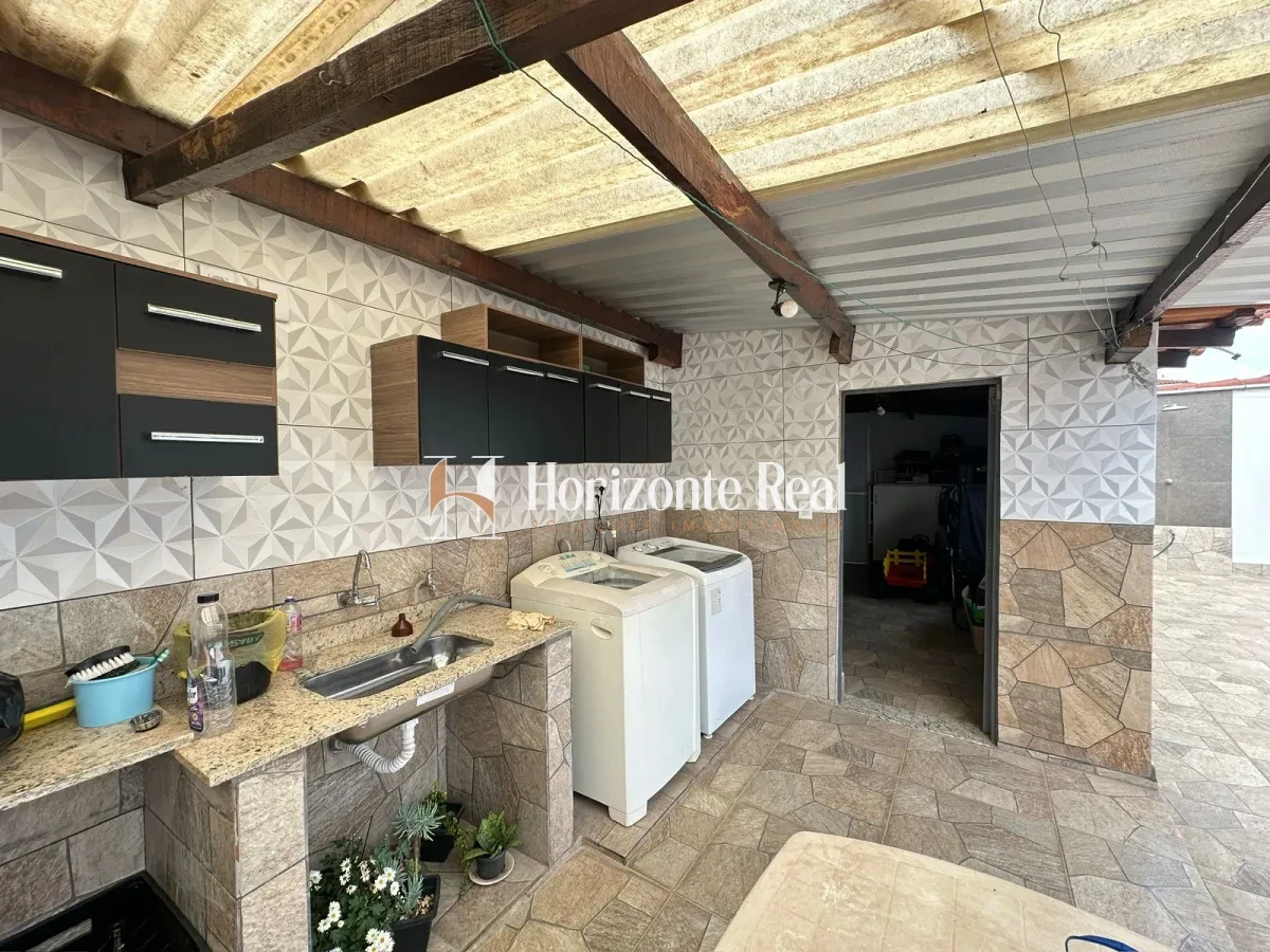 Imagem de VENDE-SE EXCELENTE CASA RESIDENCIAL!