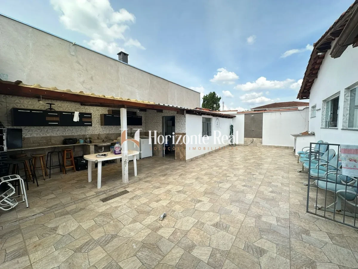 Imagem de VENDE-SE EXCELENTE CASA RESIDENCIAL!