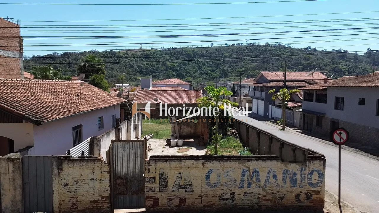 Imagem de TERRENO Á VENDA - 350m² | EXCELENTE LOCALIZAÇÃO