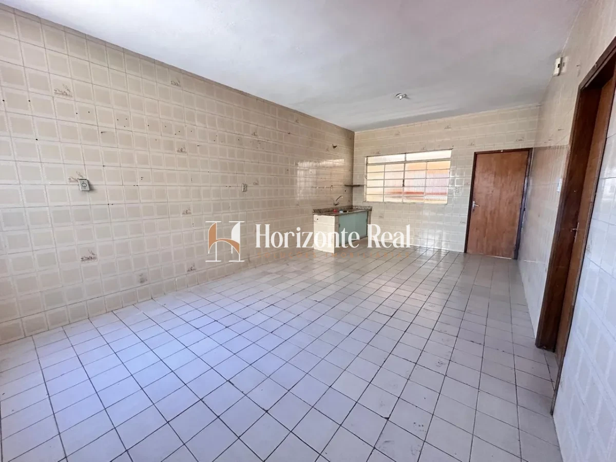 Imagem de APARTAMENTO À VENDA – LOCALIZAÇÃO PRIVILEGIADA NO CENTRO DA CIDADE!