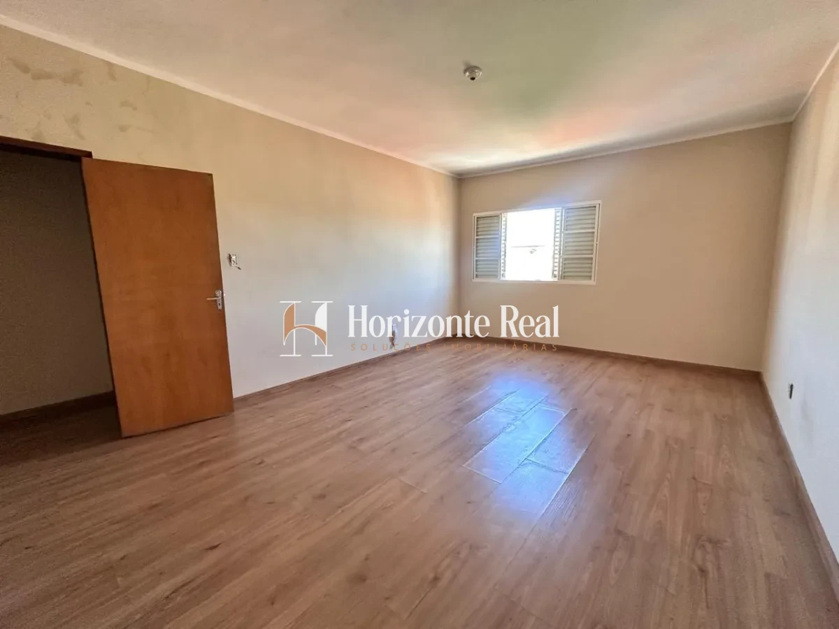 Imagem de APARTAMENTO À VENDA – LOCALIZAÇÃO PRIVILEGIADA NO CENTRO DA CIDADE!