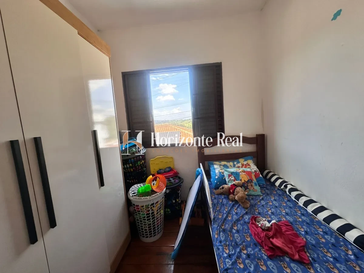 Imagem de VENDE-SE CASA NO CENTRO DA CIDADE!