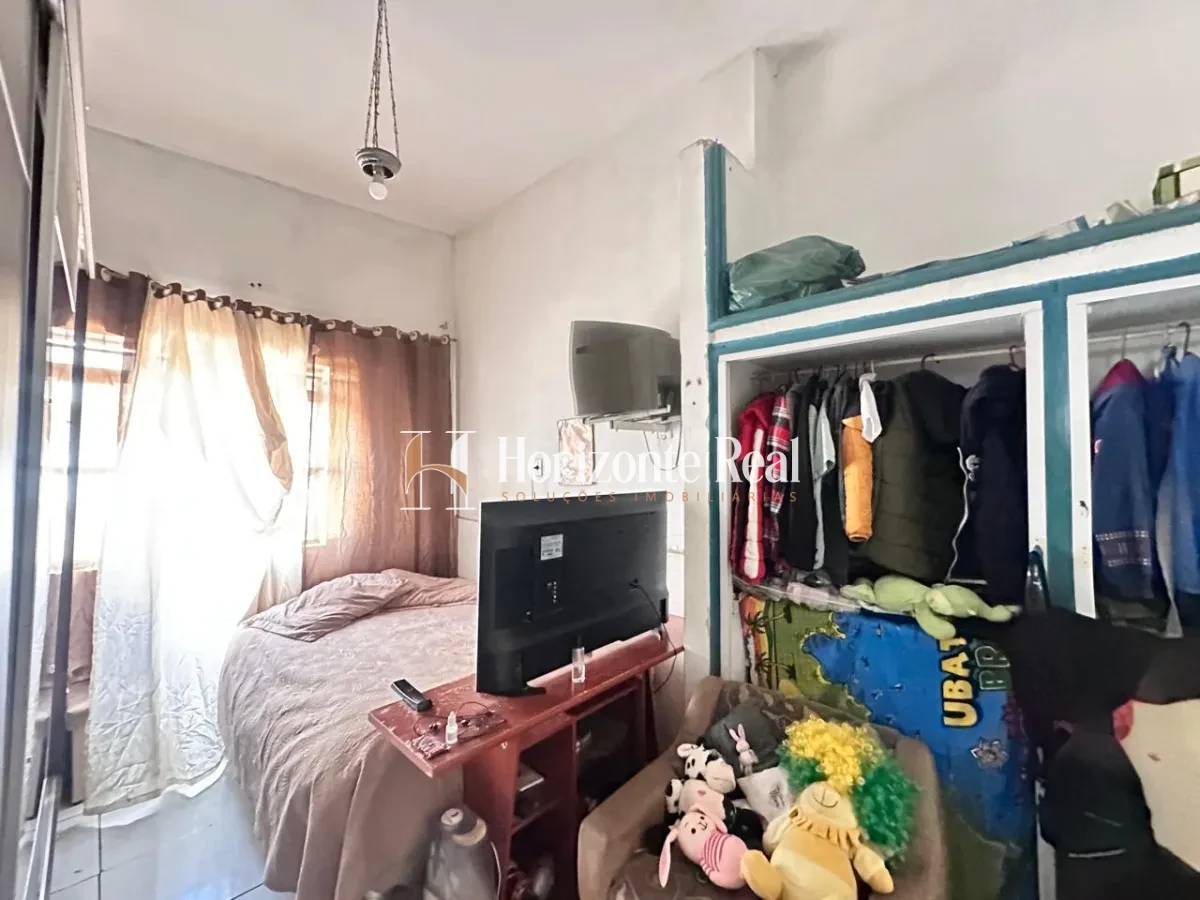 Imagem de CASA Á VENDA | PRÓXIMO AO CENTRO DA CIDADE !