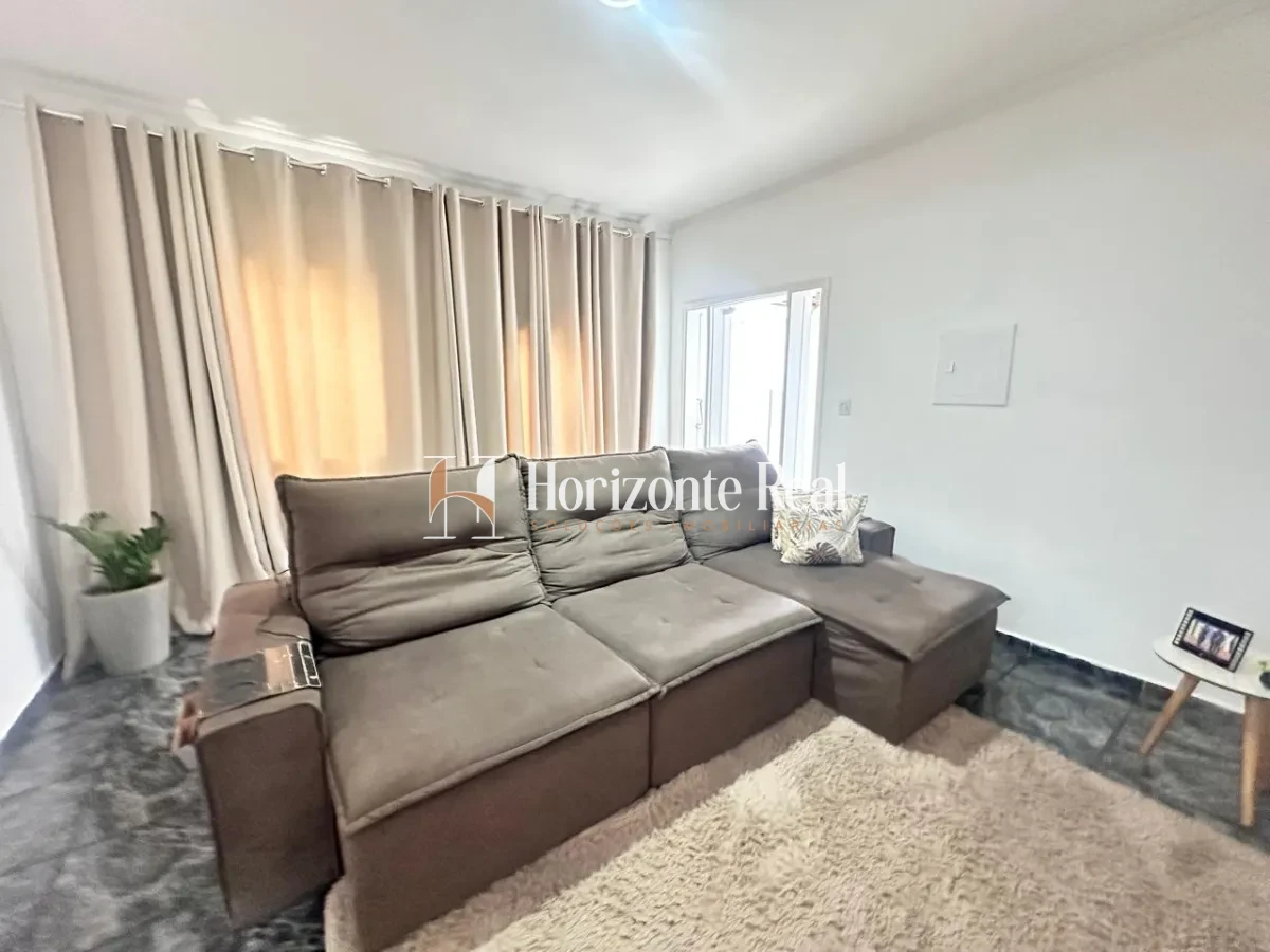 Imagem de VENDE-SE CASA TÉRREA !