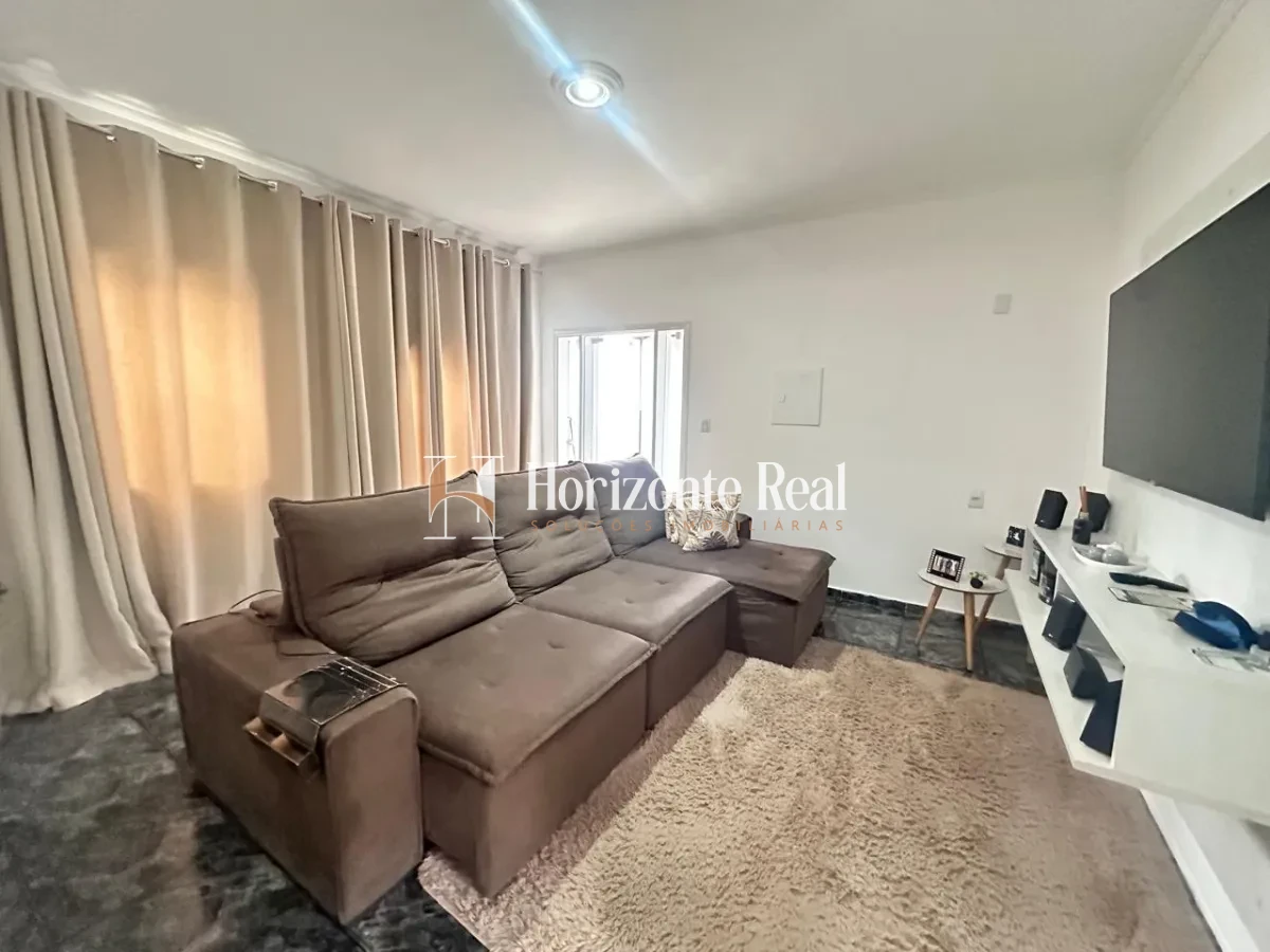 Imagem de VENDE-SE CASA TÉRREA !