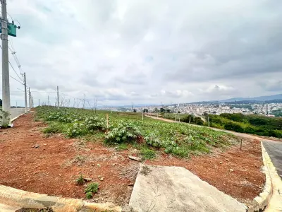 Imagem de TERRENO DE ESQUINA Á VENDA | PARQUE DAS BRISAS
