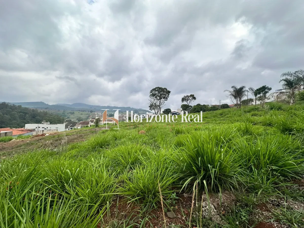 Imagem de TERRENO COM 573,43m² Á VENDA