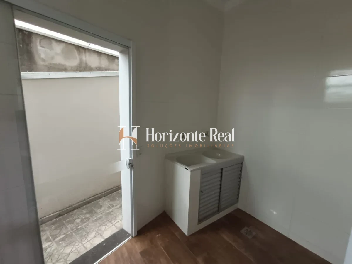 Imagem de VENDE-SE CASA ALTO PADRÃO NO CENTRO DA CIDADE