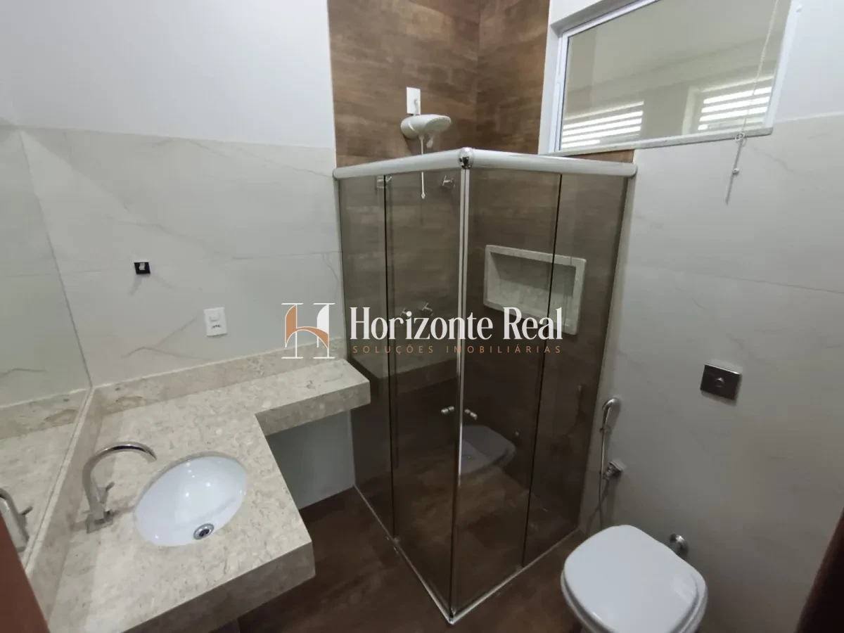 Imagem de VENDE-SE CASA ALTO PADRÃO NO CENTRO DA CIDADE