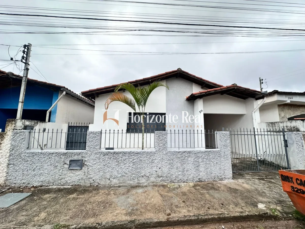Imagem de VENDE-SE CASA TÉRREA EM BAIRRO CONSOLIDADO – EXCELENTE OPORTUNIDADE!