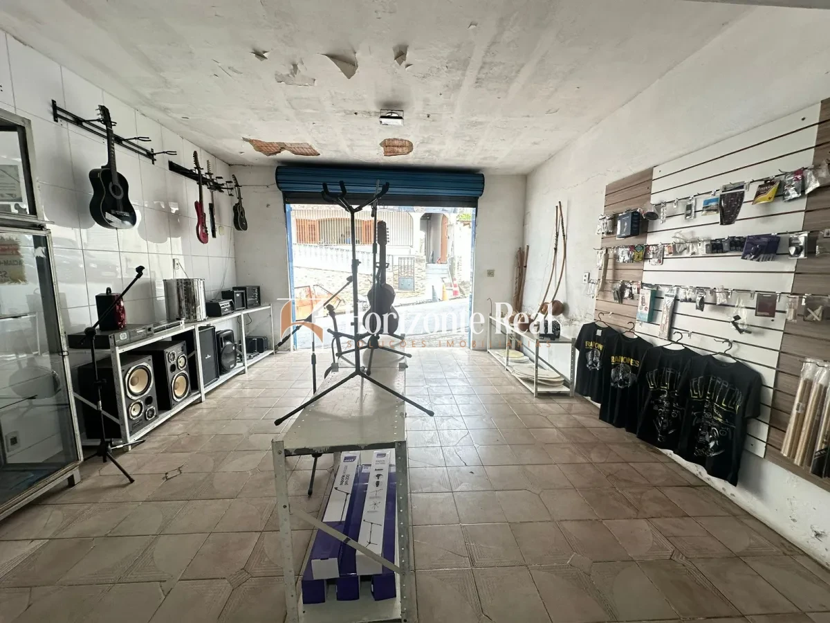 Imagem de OPORTUNIDADE ÚNICA – PONTO COMERCIAL À VENDA NO CENTRO DA CIDADE