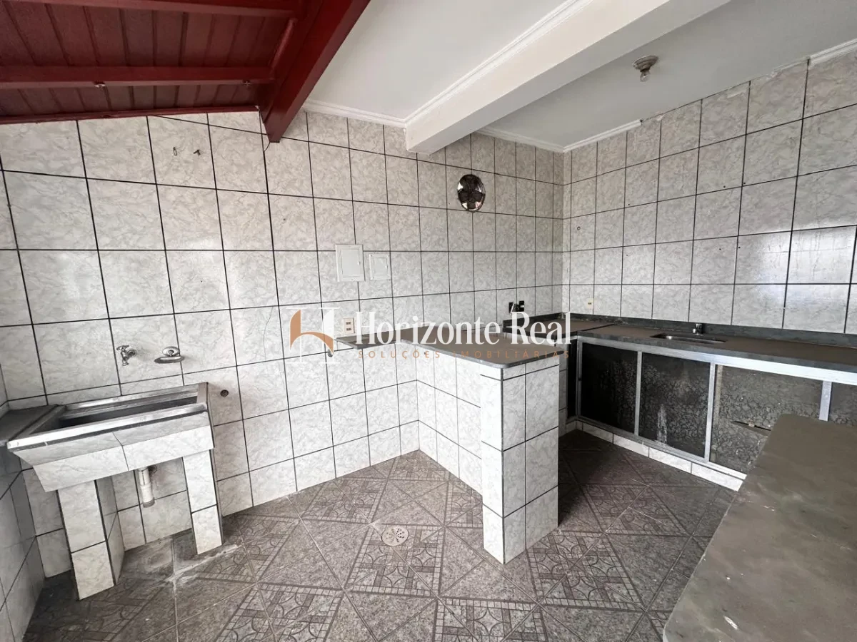 Imagem de VENDE-SE UMA EXCELENTE CASA – OPORTUNIDADE IMPERDÍVEL!