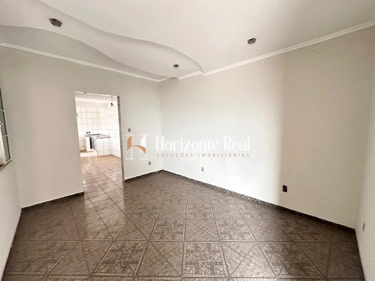 Imagem de VENDE-SE UMA EXCELENTE CASA – OPORTUNIDADE IMPERDÍVEL!