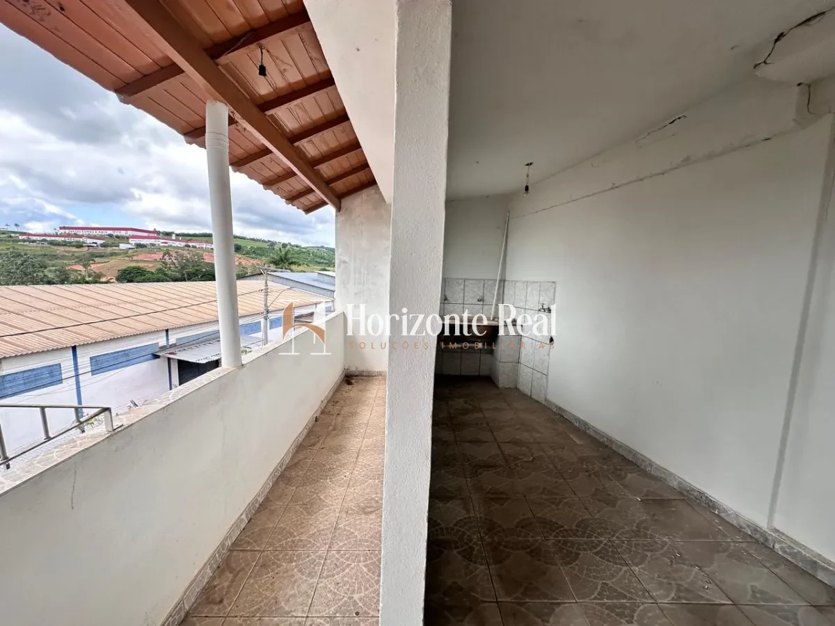 Imagem de VENDE-SE UMA EXCELENTE CASA – OPORTUNIDADE IMPERDÍVEL!