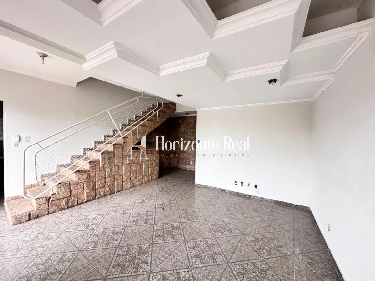 Imagem de VENDE-SE UMA EXCELENTE CASA – OPORTUNIDADE IMPERDÍVEL!