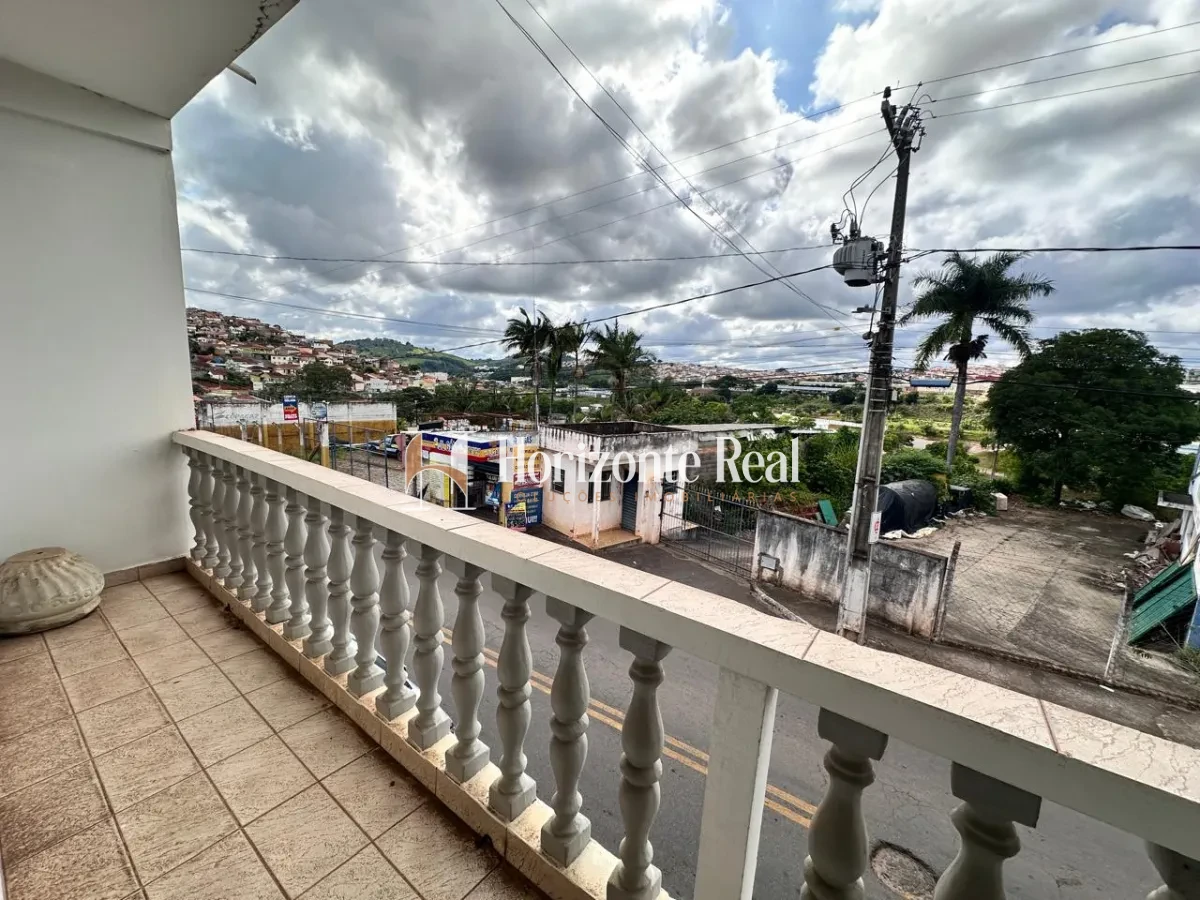 Imagem de VENDE-SE UMA EXCELENTE CASA – OPORTUNIDADE IMPERDÍVEL!