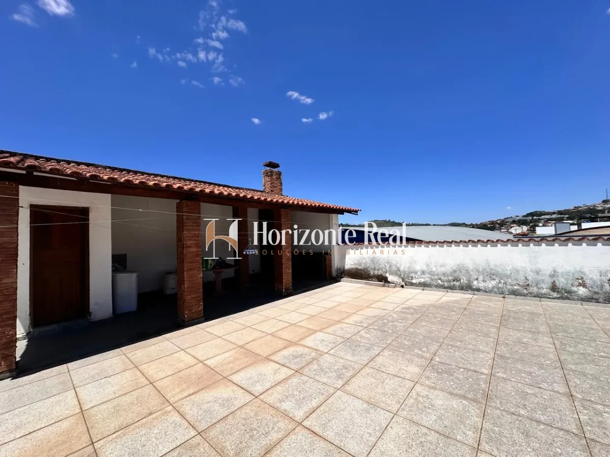 Imagem de VENDA DE 2 APARTAMENTOS | EXCELENTE LOCALIZAÇÃO!