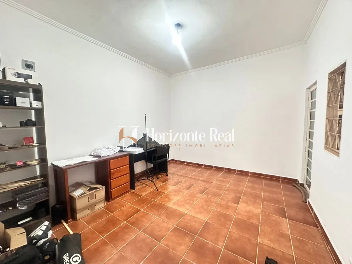 Imagem de VENDE-SE CASA – EXCELENTE OPORTUNIDADE!