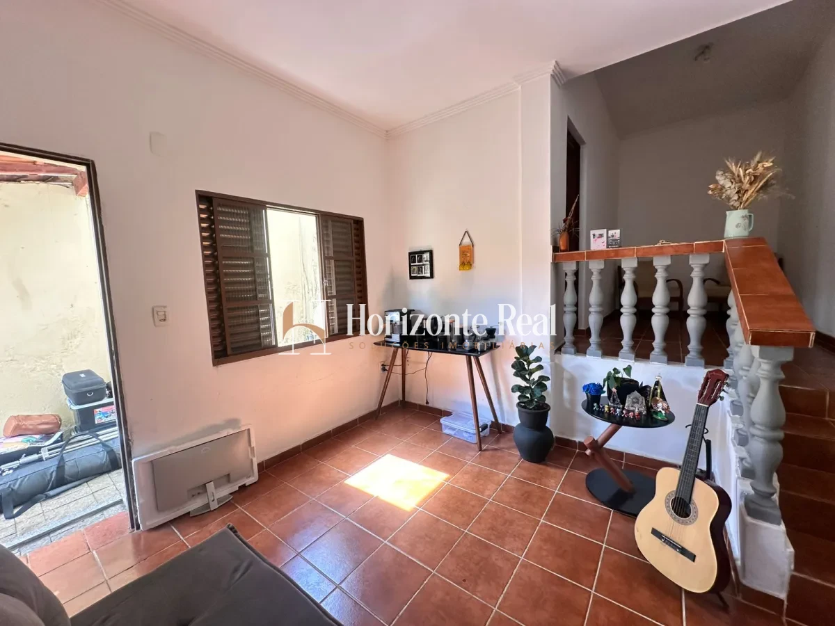 Imagem de VENDE-SE CASA – EXCELENTE OPORTUNIDADE!