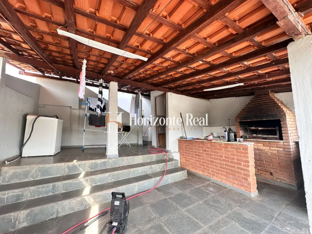 Imagem de VENDE-SE CASA – EXCELENTE OPORTUNIDADE!