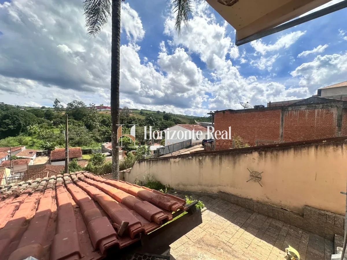Imagem de VENDE-SE CASA – EXCELENTE OPORTUNIDADE!