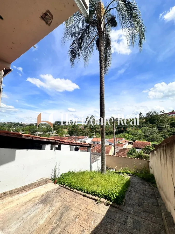 Imagem de VENDE-SE CASA – EXCELENTE OPORTUNIDADE!