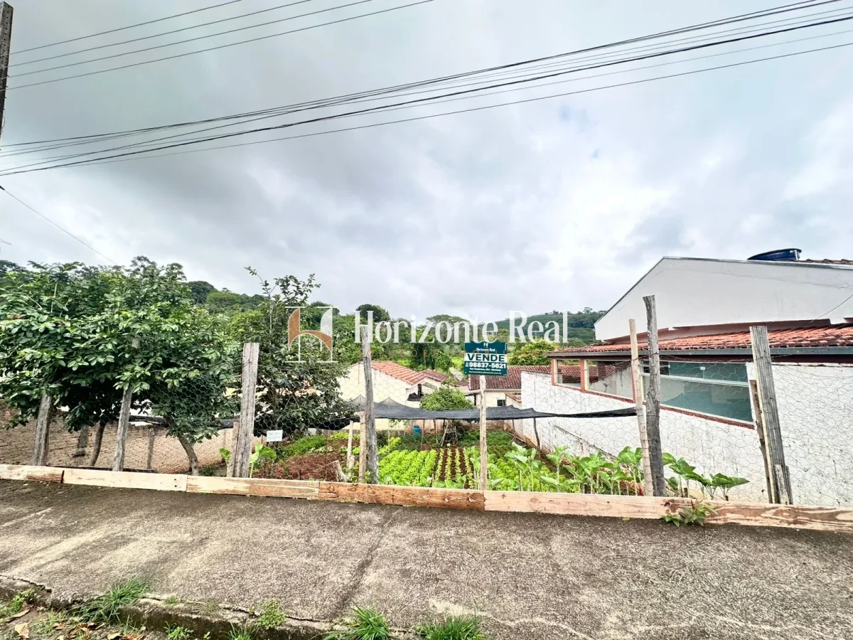 Imagem de VENDE-SE TERRENO – EXCELENTE OPORTUNIDADE