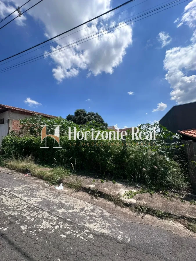 Imagem de VENDE-SE LOTE – ÓTIMA OPORTUNIDADE