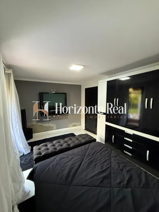 Imagem de VENDE-SE LINDA CHÁCARA A APENAS 6 KM DA CIDADE