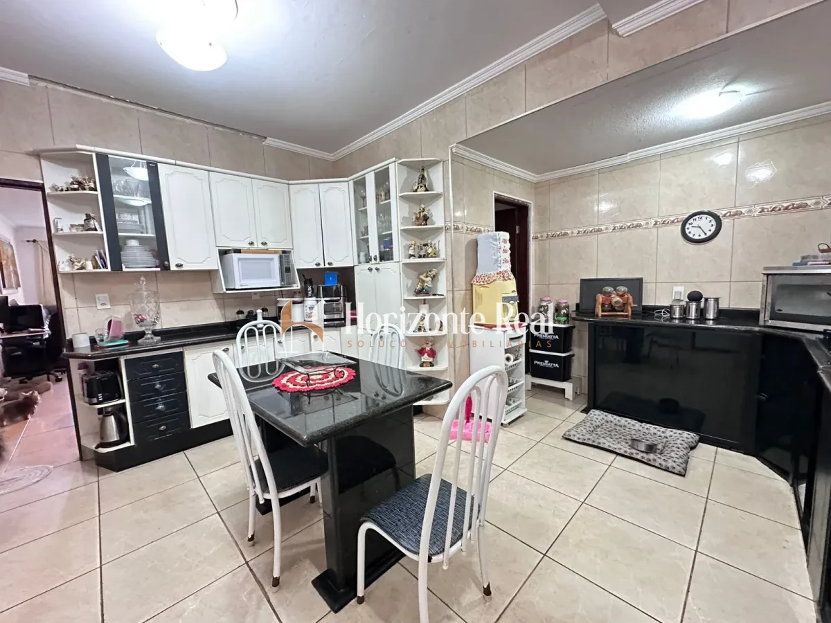 Imagem de CASA Á VENDA | BAIRRO SANTA HELENA