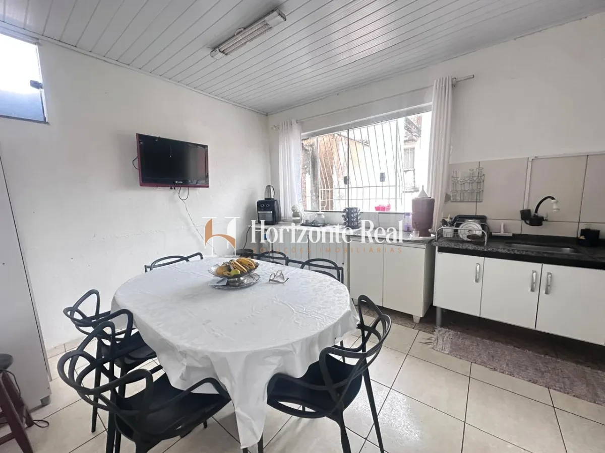 Imagem de APARTAMENTO À VENDA – ÓTIMA LOCALIZAÇÃO