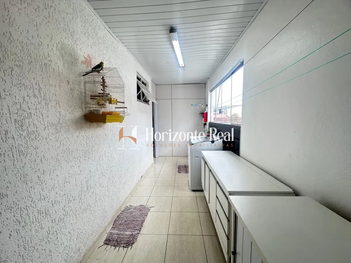 Imagem de APARTAMENTO À VENDA – ÓTIMA LOCALIZAÇÃO