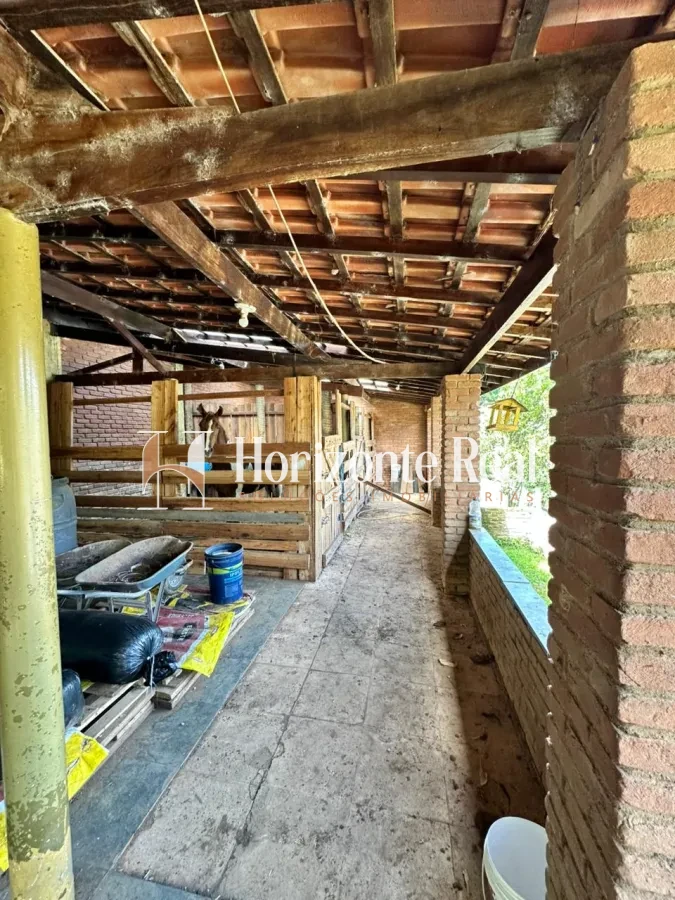 Imagem de VENDE-SE LINDA CHÁCARA – PRONTA PARA MORAR E LAZER