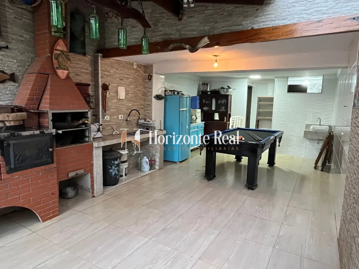 Imagem de LINDA CASA À VENDA – CONFORTO, ESPAÇO E LAZER COMPLETO!