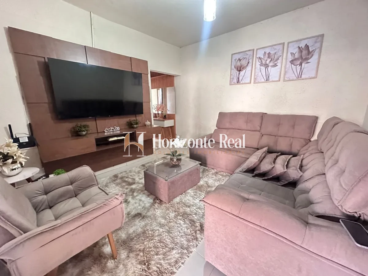 Imagem de EXCELENTE OPORTUNIDADE ! CASA Á VENDA JARDIM DAS OLIVEIRAS.