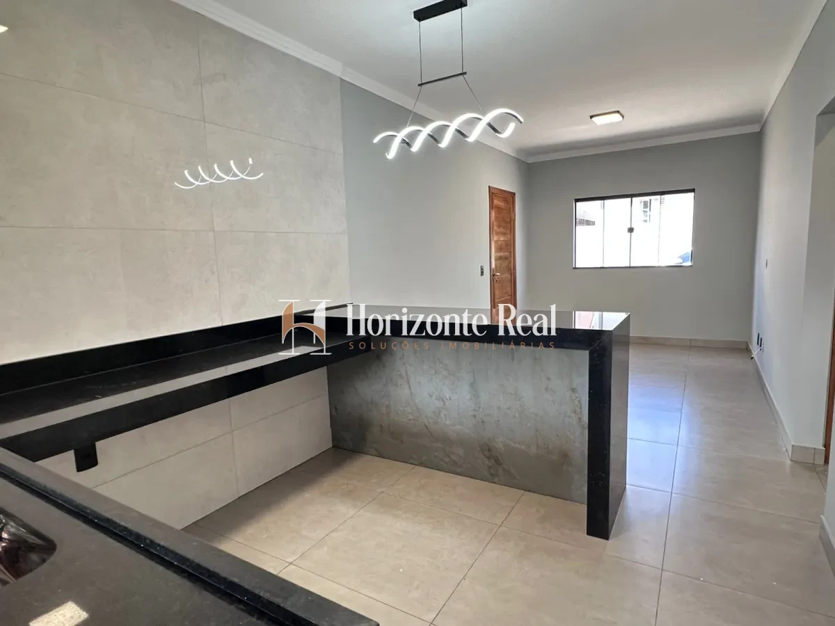 Imagem de OPORTUNIDADE IMPERDÍVEL! CASA Á VENDA