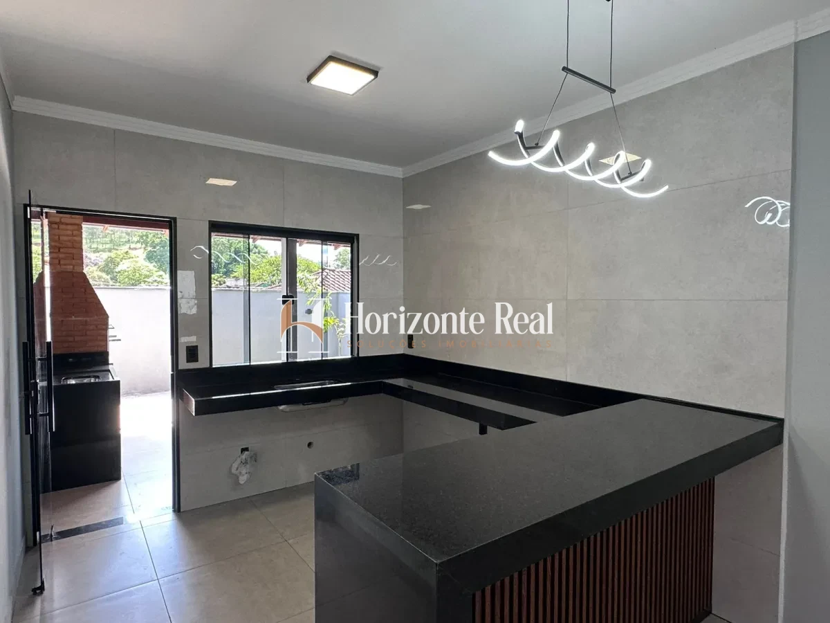 Imagem de OPORTUNIDADE IMPERDÍVEL! CASA Á VENDA