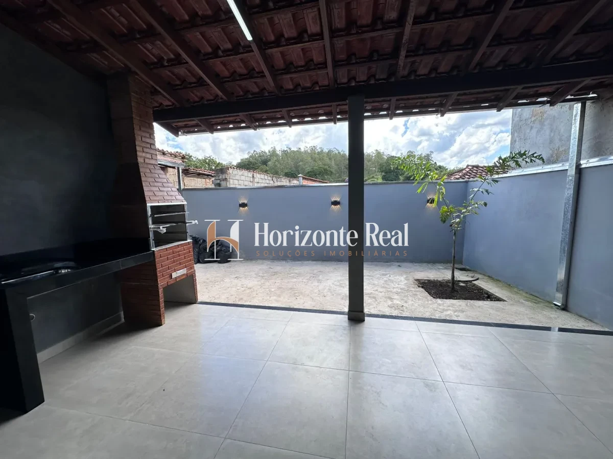 Imagem de OPORTUNIDADE IMPERDÍVEL! CASA Á VENDA