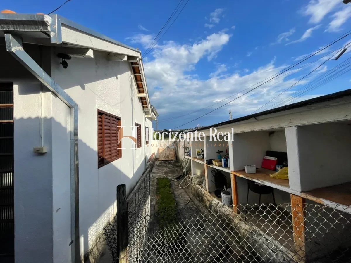 Imagem de CASA Á VENDA | BAIRRO SANTO AMARO.