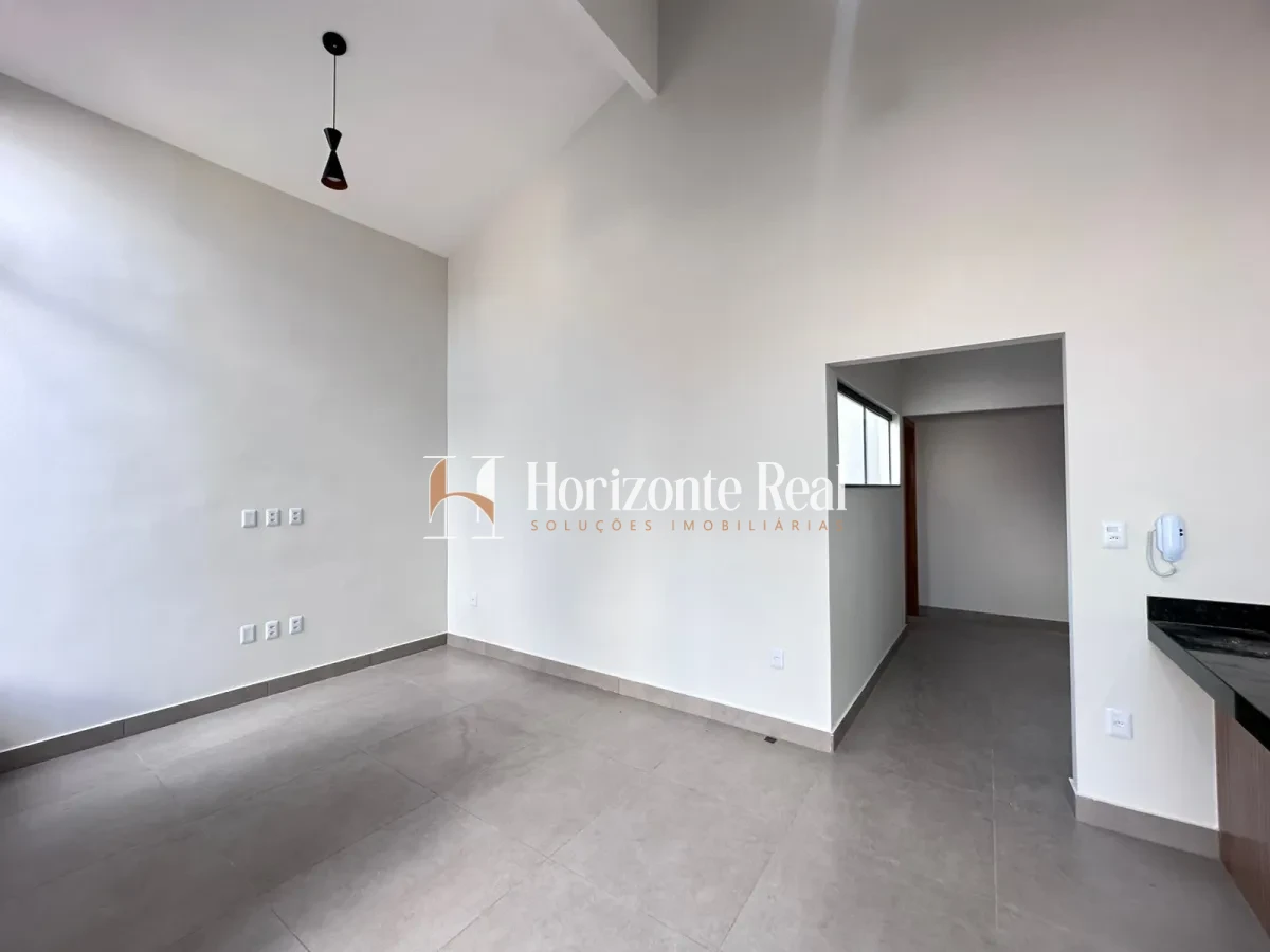 Imagem de CASA Á VENDA | CONFORTO ,TRANQUILIDADE E BOA LOCALIZAÇÃO.