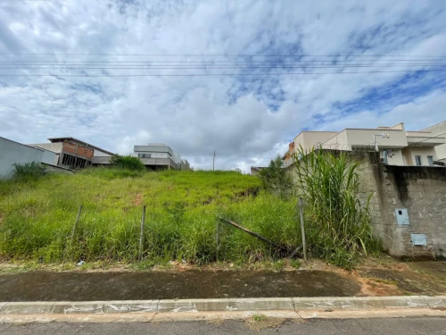 Imagem de TERRENO Á VENDA | 300m²