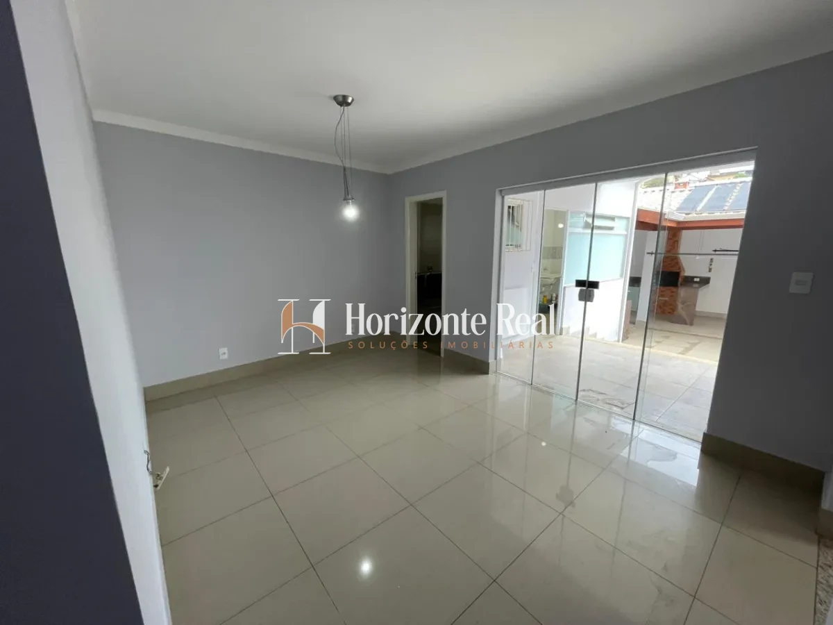 Imagem de CASA PARA ALUGUEL NO CENTRO DA CIDADE.